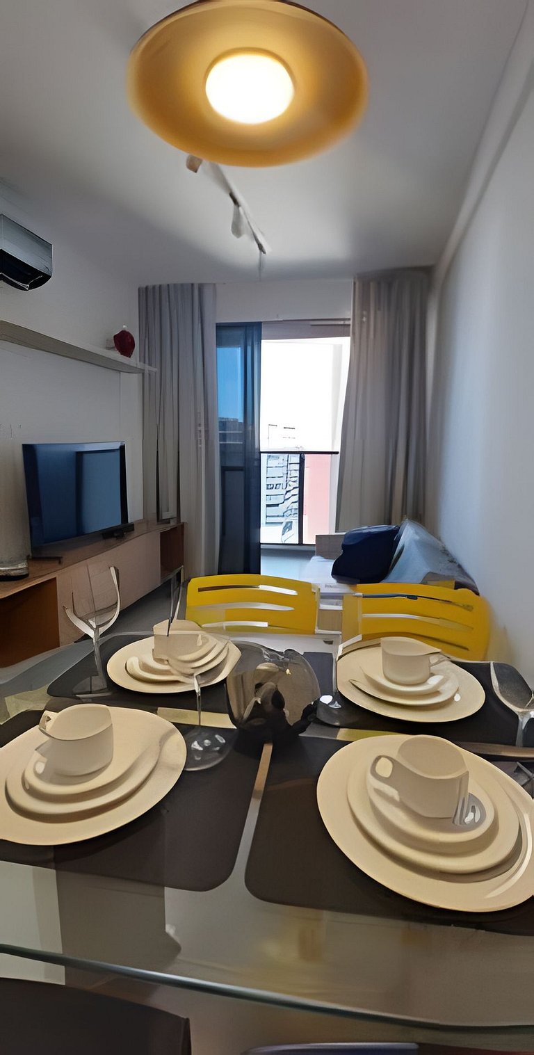 Apartamento Moderno c/ Varanda na Praia de Pajuçara