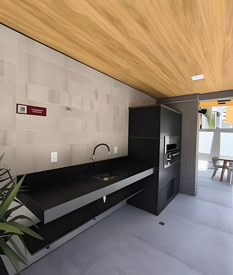 Apartamento Moderno c/ Varanda na Praia de Pajuçara