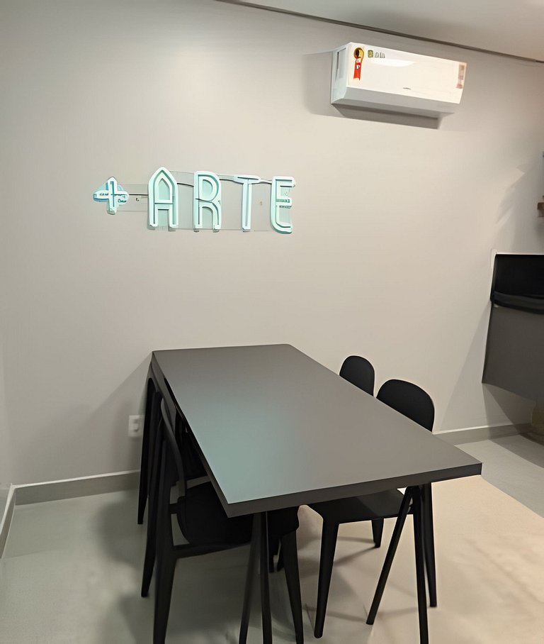 Apartamento Moderno c/ Varanda na Praia de Pajuçara