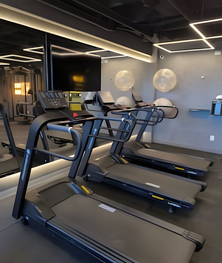 5 Pessoas com Lazer Total – Apto com Jacuzzi e Piscinas em P