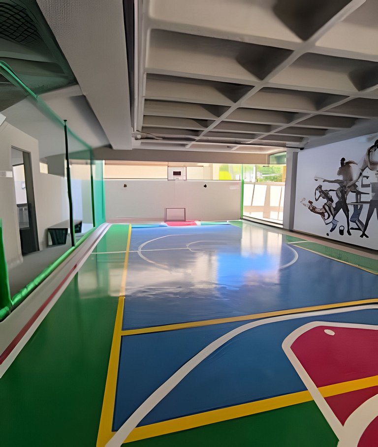 Apto Luxuoso a 100m do Mar – Piscina e Jacuzzi