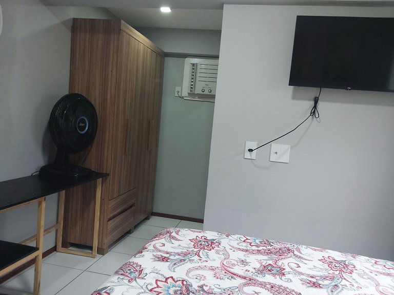 Edifício Soho: Apto 2 Quartos a 100 m da Orla + Lazer Total