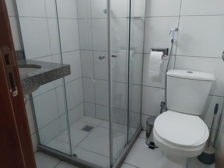 Edifício Soho: Apto 2 Quartos a 100 m da Orla + Lazer Total