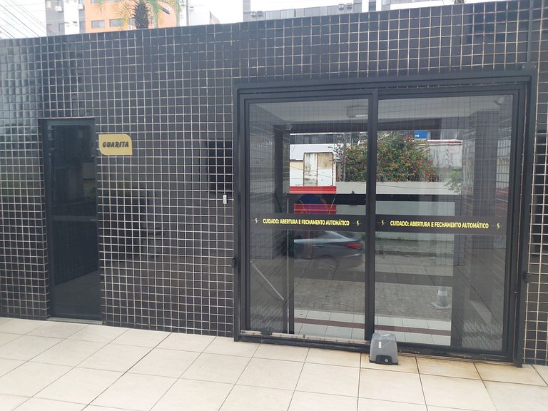 Edifício Soho: Apto 2 Quartos a 100 m da Orla + Lazer Total