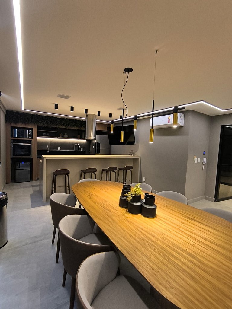 2 Quartos + Lazer Premium – Piscina, Academia e Conforto em