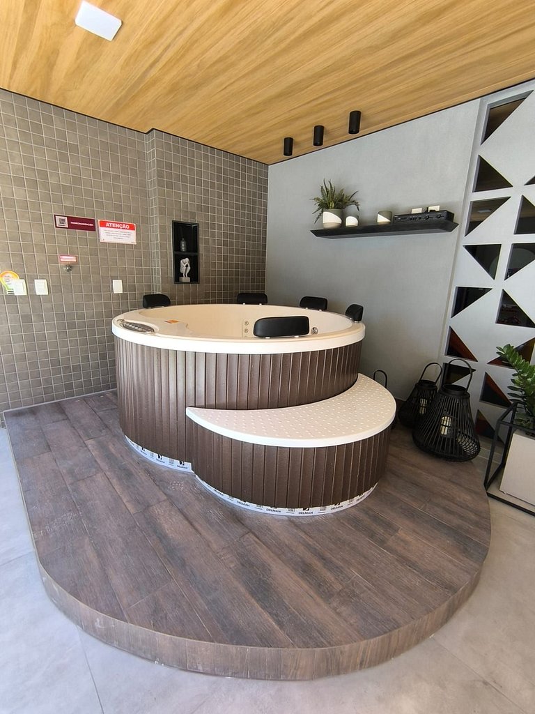 2 Quartos + Lazer Premium – Piscina, Academia e Conforto em