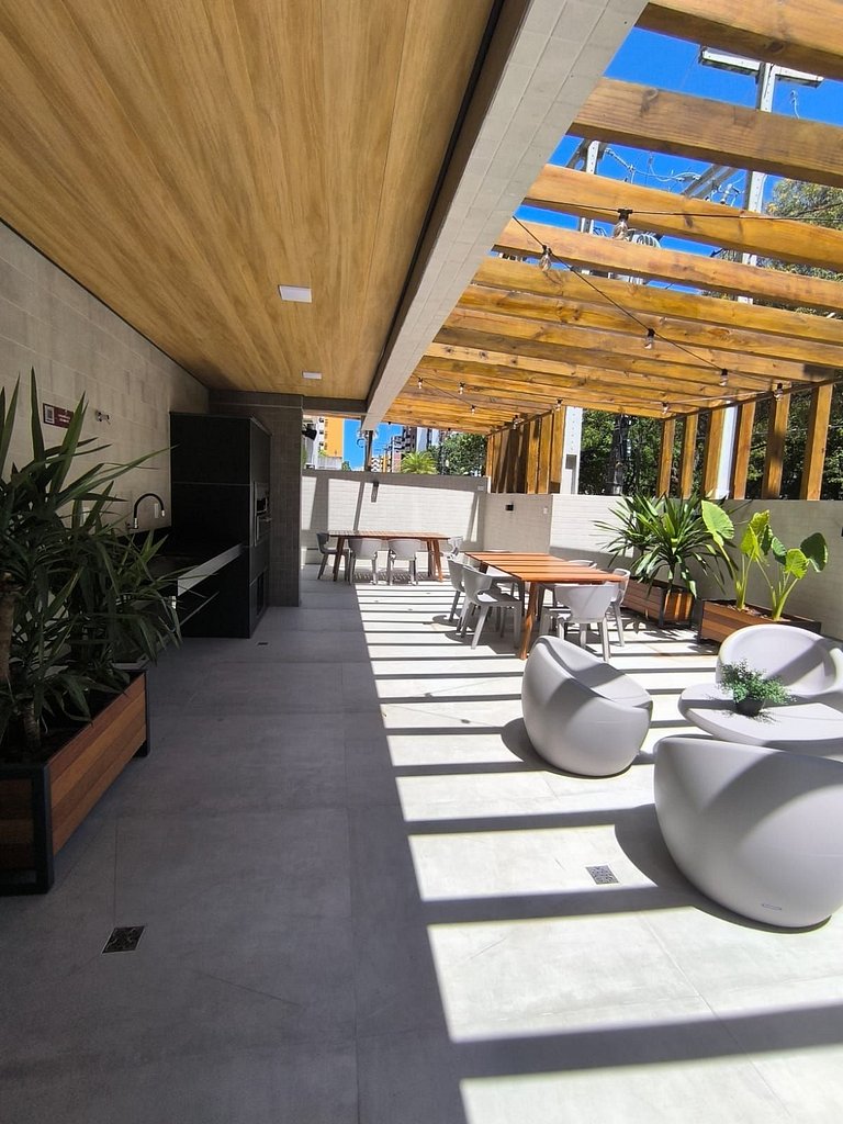 2 Quartos + Lazer Premium – Piscina, Academia e Conforto em