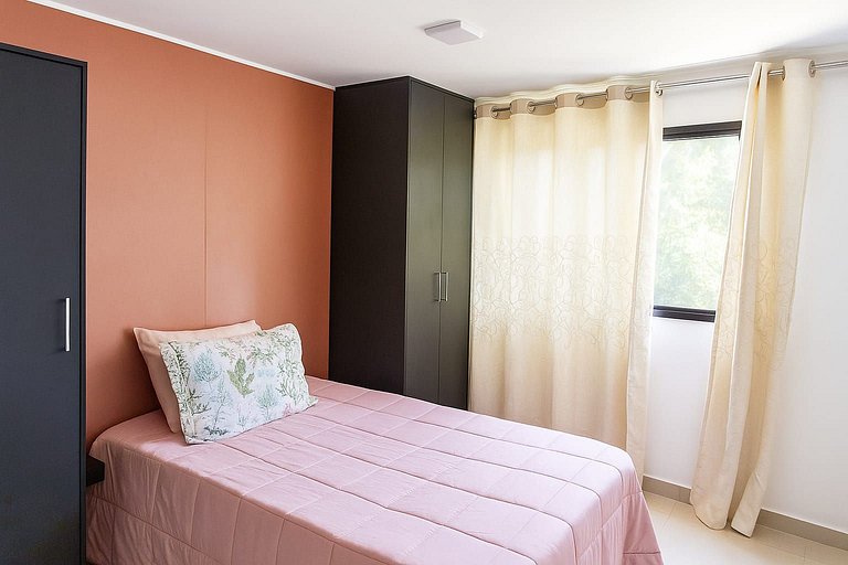 2 Quartos + Lazer Premium – Piscina, Academia e Conforto em