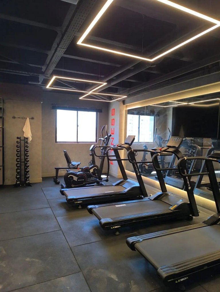 Apto 1 Quarto + Sala para 4 Pessoas – Piscina, Jacuzzi, e Ac