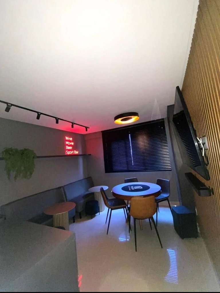 Apto 1 Quarto + Sala para 4 Pessoas – Piscina, Jacuzzi, e Ac