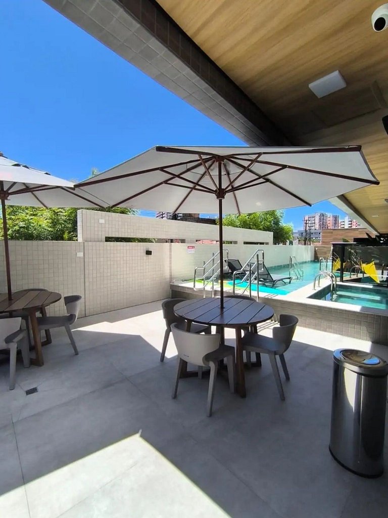 Apto 1 Quarto + Sala para 4 Pessoas – Piscina, Jacuzzi, e Ac