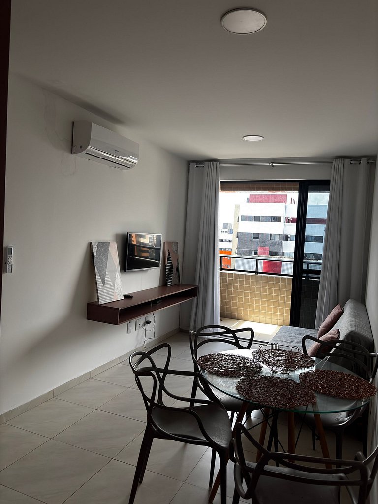 Edf. Moscato | Apto quarto e sala com varanda