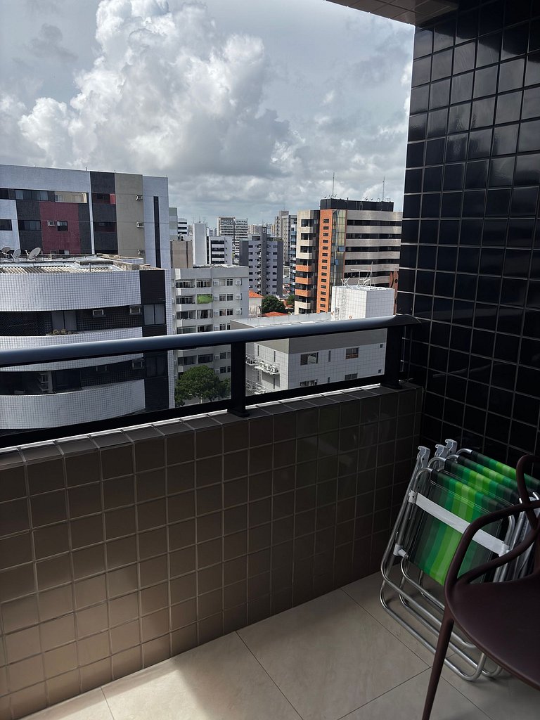 Edf. Moscato | Apto quarto e sala com varanda