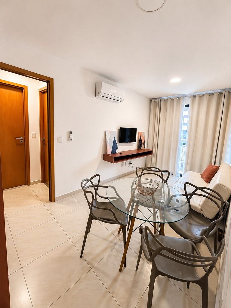 Edf. Moscato | Apto quarto e sala com varanda
