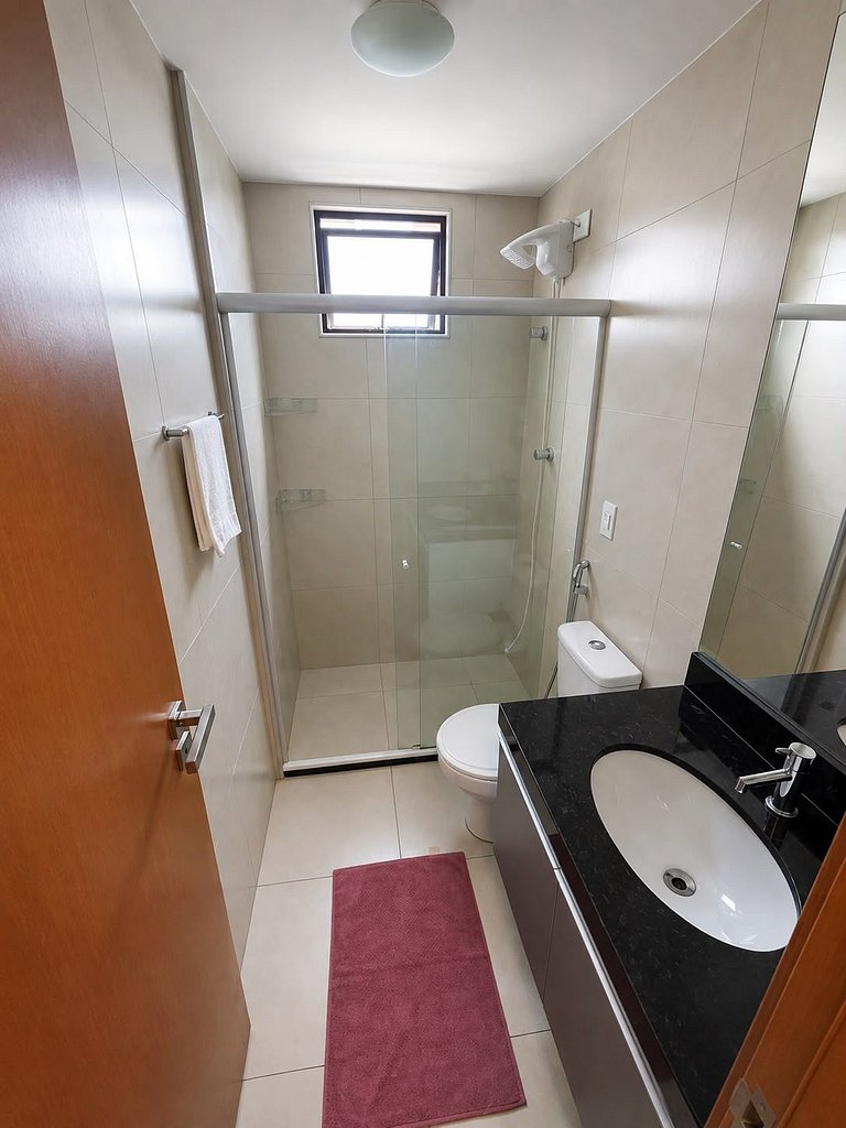 Edf. Moscato | Apto quarto e sala com varanda